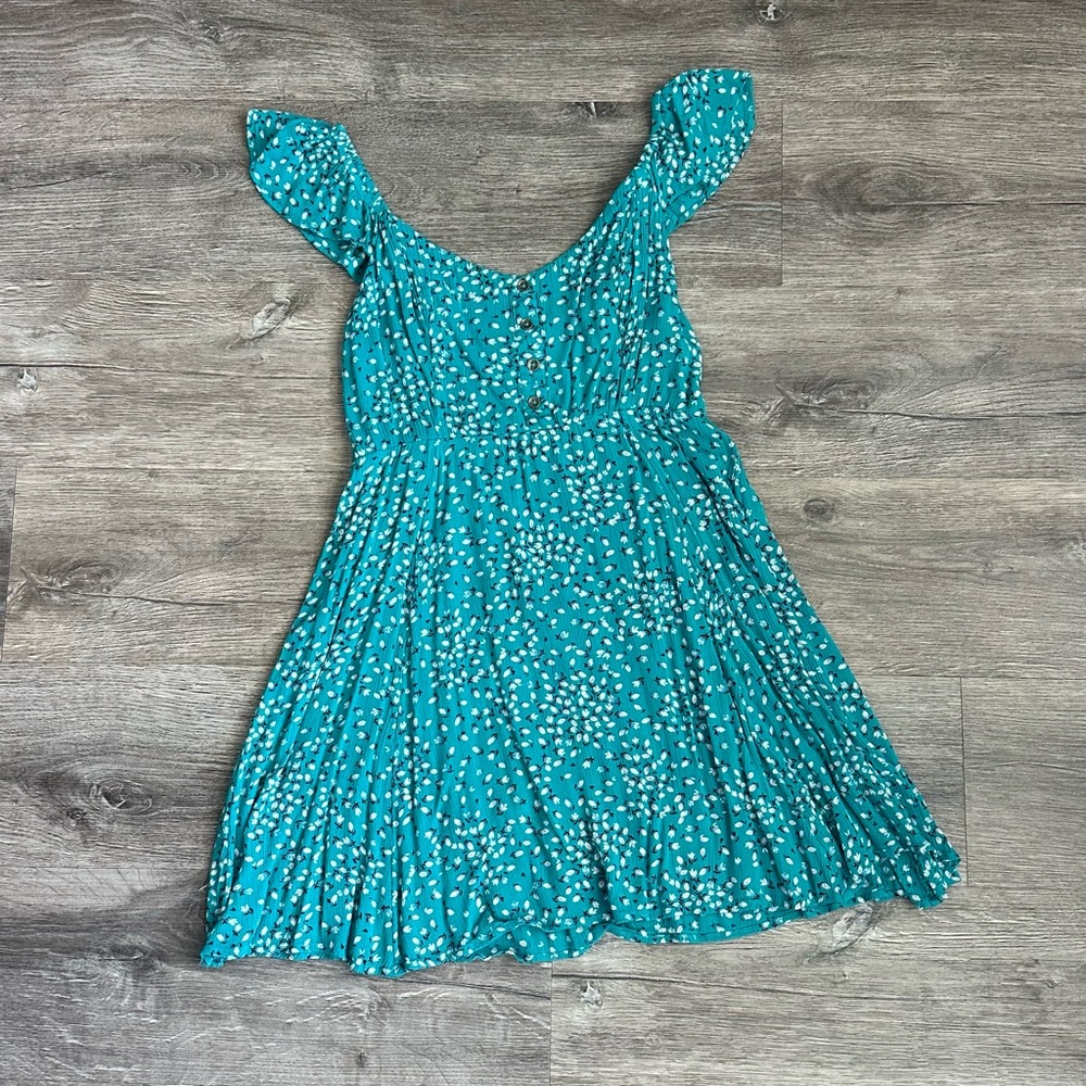 Green Billabong Dress